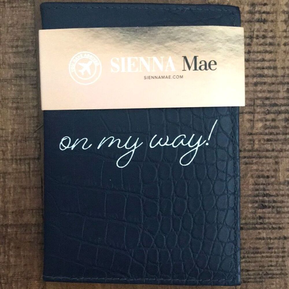 Sienna Mae - Passport Travel Wallet - “On My Way” - NEW!